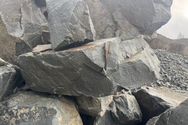 rocks_and_stones_aggrigates_boulders_decorative_stone_scree_10